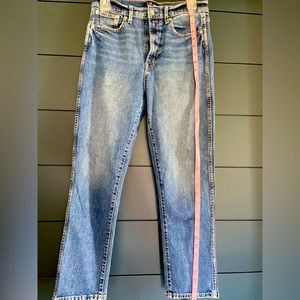 GAP size 6 cigarette style / high waist straight leg jeans